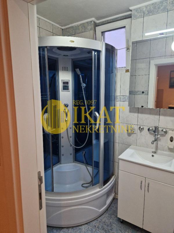 Slika 7 - Miloša Bandića,  Kuća na prodaju, 414m2, 590.000€