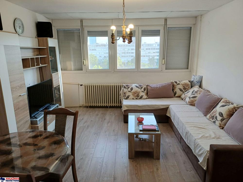 Slika 1 - Bulevar Zorana Đinđića, Dvosoban stan na prodaju, 57m2, 200.000€