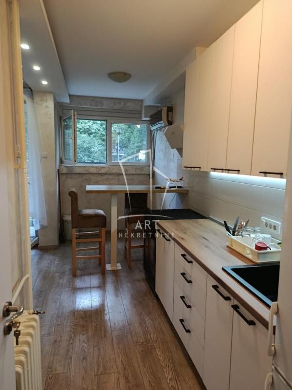 Slika 1 - Stanka Paunovića Veljka, Dvoiposoban stan za izdavanje, 49m2, 500€
