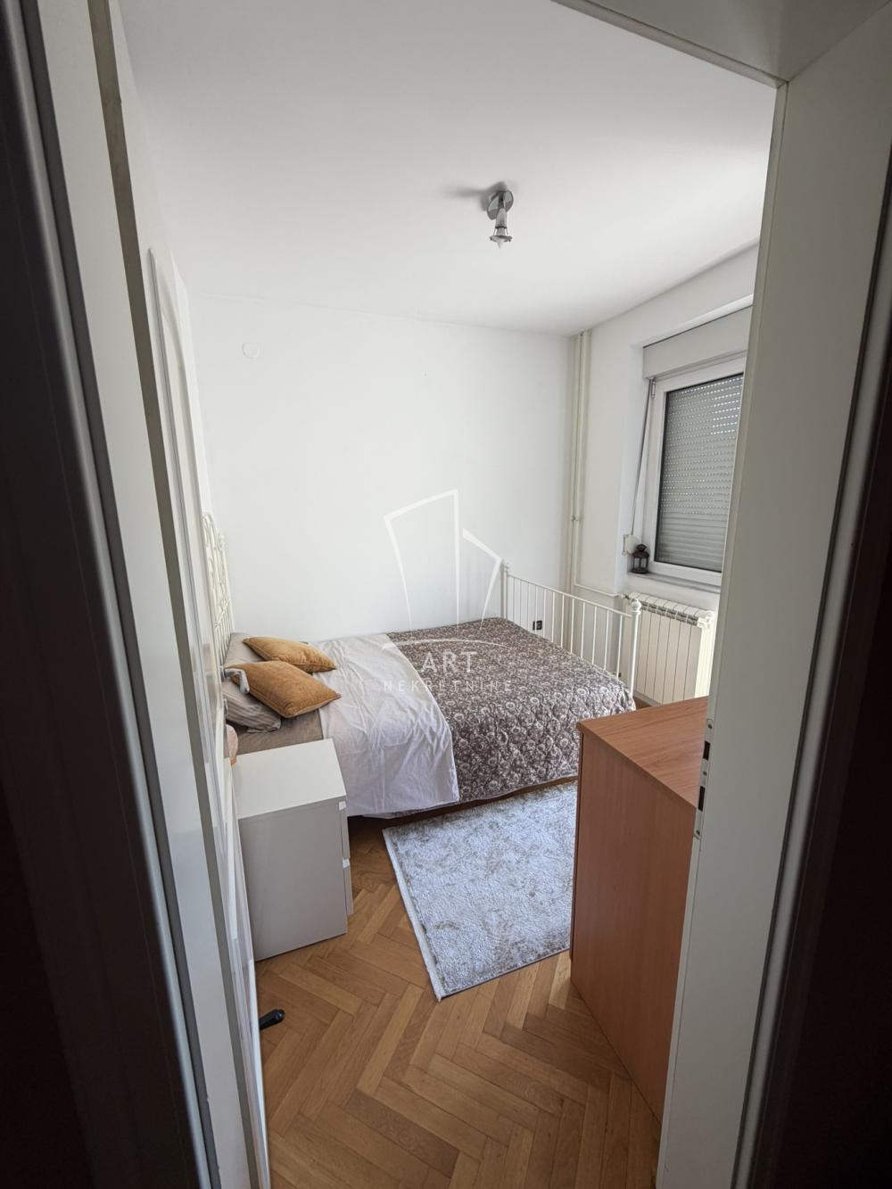 Slika 4 - Albanske spomenice, Dvosoban stan za izdavanje, 48m2, 700€