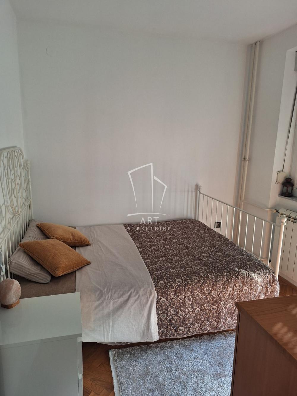 Slika 3 - Albanske spomenice, Dvosoban stan za izdavanje, 48m2, 700€