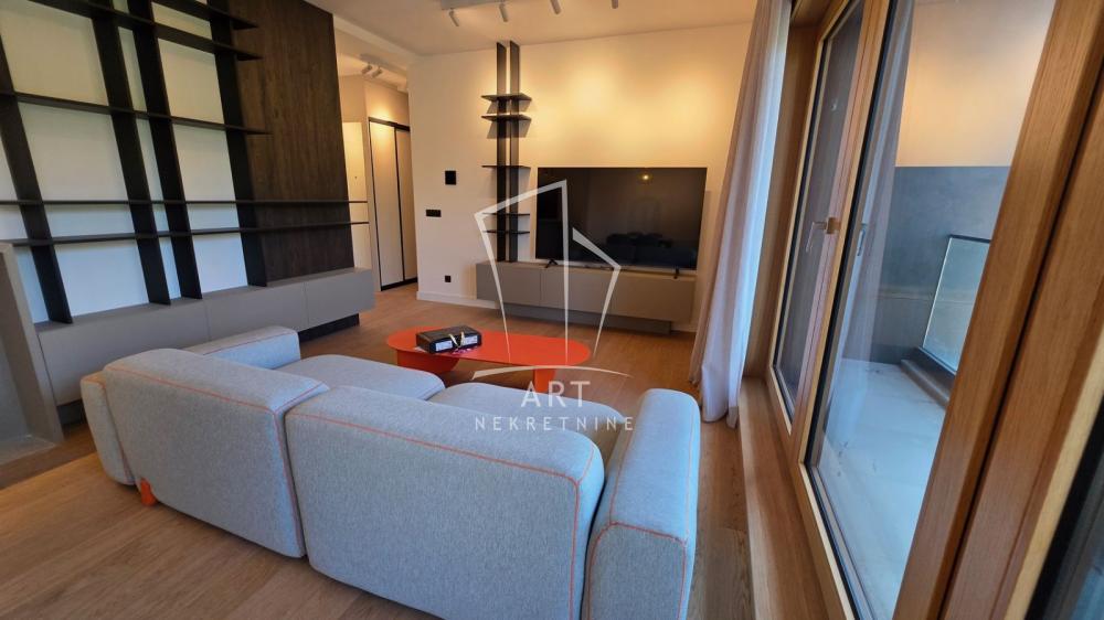 Slika 1 - Pasterova, Dvosoban stan za izdavanje, 66m2, 1.600€