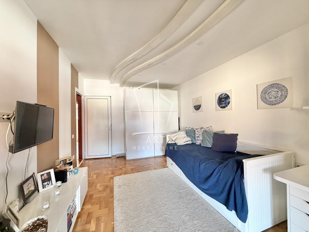 Slika 11 - Kralja Petra I,  Kuća na prodaju, 704m2, 640.000€