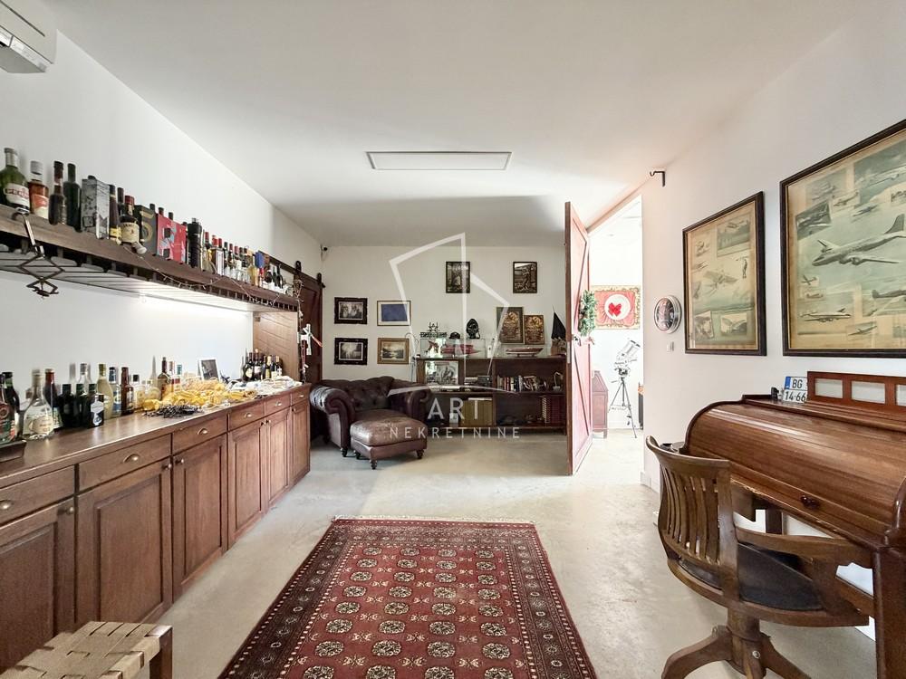 Slika 8 - Mire Stupice,  Kuća na prodaju, 800m2, 1.250.000€