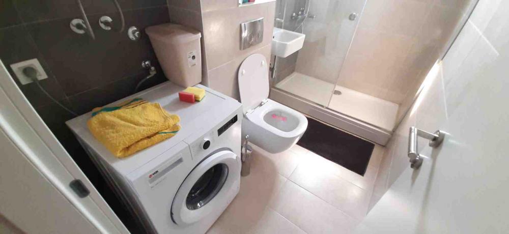 Slika 7 - Admirala Vukovića, Dvosoban stan za izdavanje, 52m2, 450€