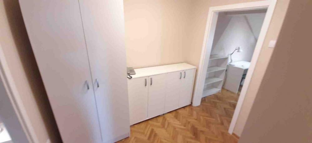 Slika 6 - Admirala Vukovića, Dvosoban stan za izdavanje, 52m2, 450€