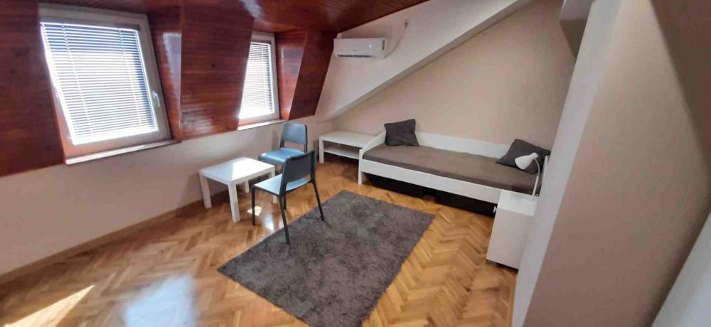 Slika 1 - Admirala Vukovića, Dvosoban stan za izdavanje, 52m2, 450€