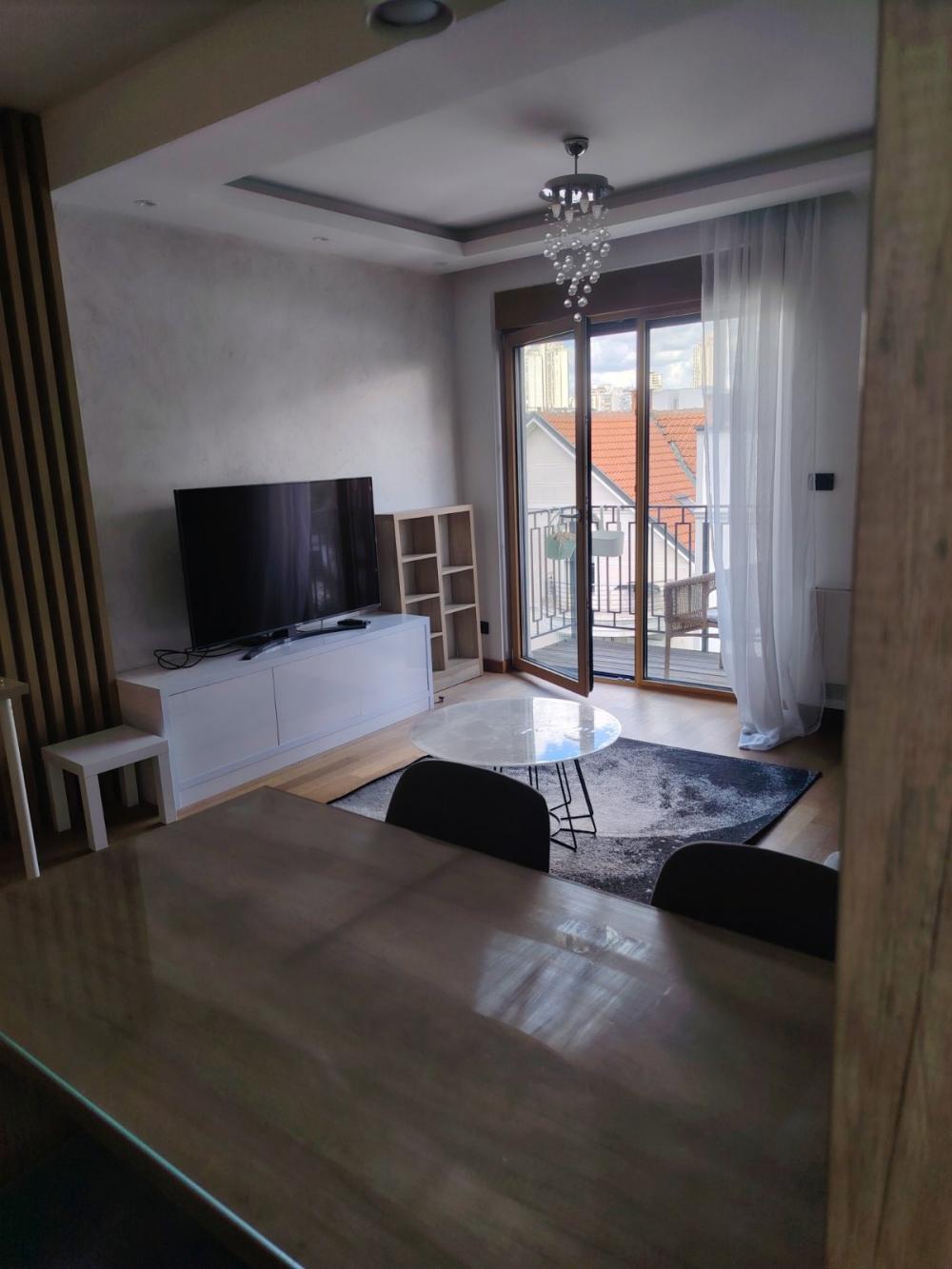 Slika 2 - Tikveška, Dvosoban stan za izdavanje, 50m2, 750€