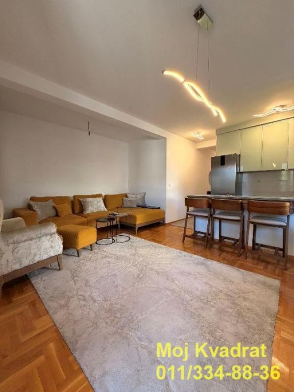 Slika 3 - Dvoiposoban stan na prodaju, 80m2, 240.000€