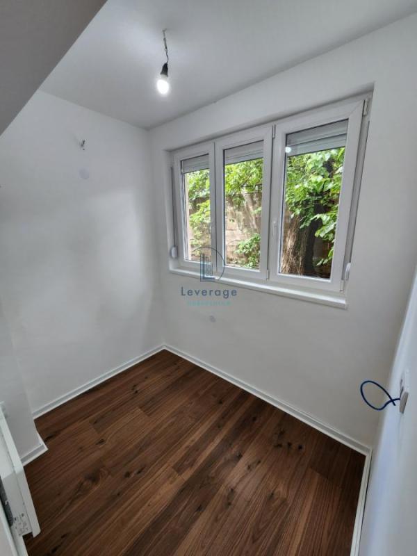 Slika 5 - Viktora Igoa, Jednoiposoban stan na prodaju, 30m2, 139.885€