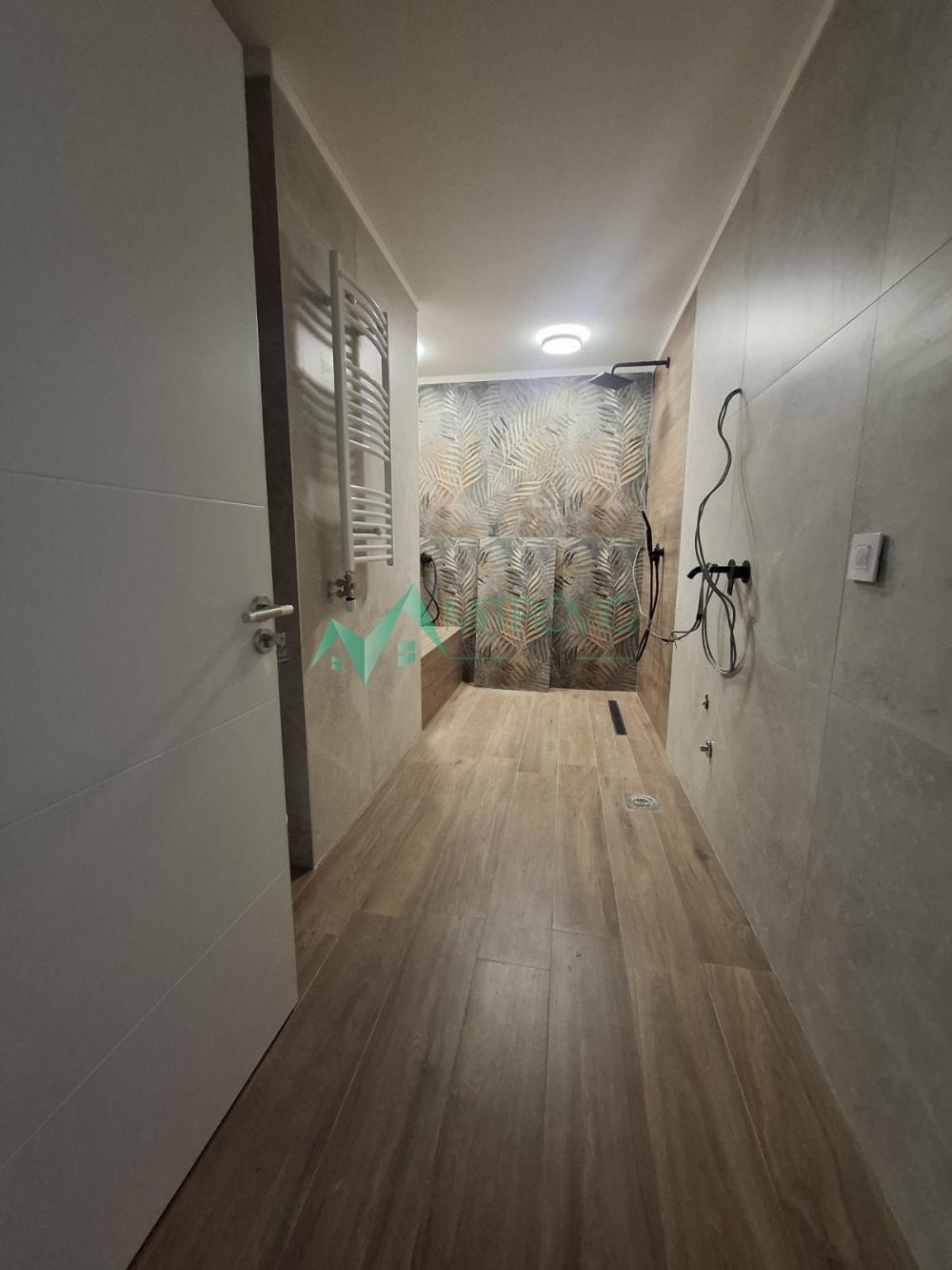 Slika 10 - Četvorosoban stan na prodaju, 100m2, 339.900€