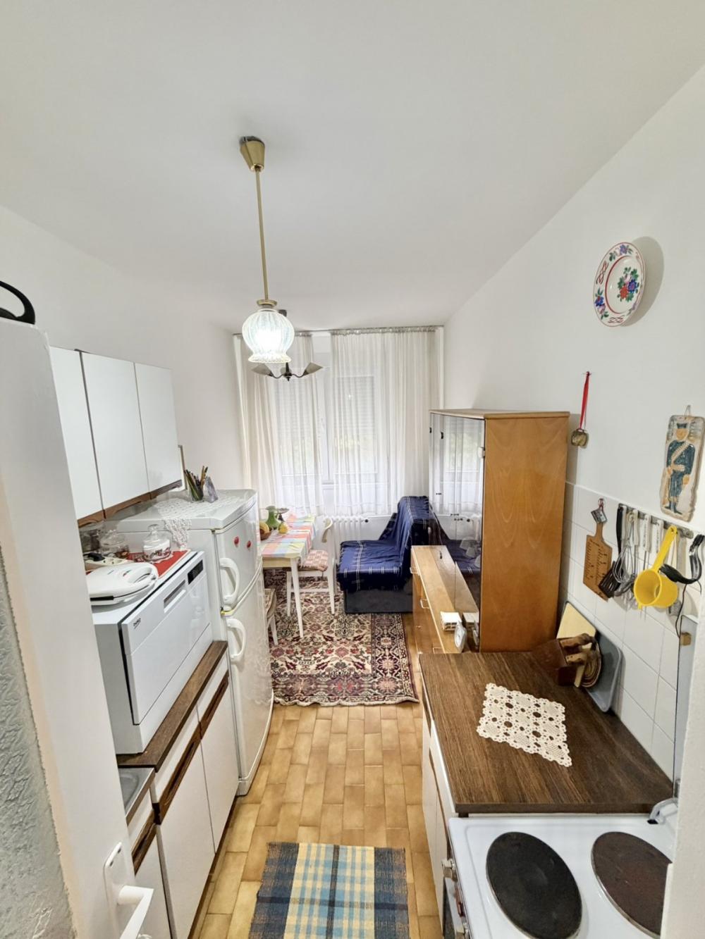 Slika 3 - Vojvode Brane, Jednosoban stan za izdavanje, 40m2, 450€