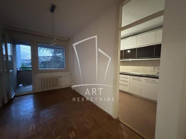 Slika 7 - Braće Jerković, Trosoban stan za izdavanje, 80m2, 550€