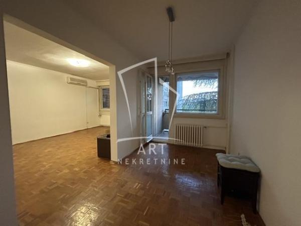 Slika 8 - Braće Jerković, Trosoban stan za izdavanje, 80m2, 550€