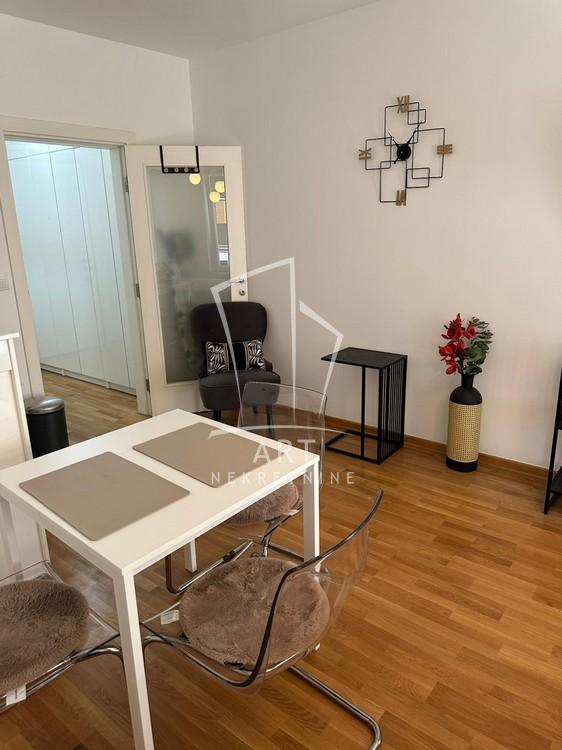 Slika 2 - Uroša Martinovića, Jednosoban stan za izdavanje, 32m2, 700€