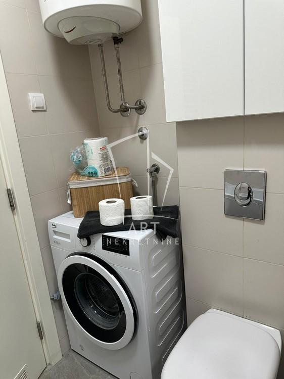 Slika 8 - Uroša Martinovića, Jednosoban stan za izdavanje, 32m2, 700€