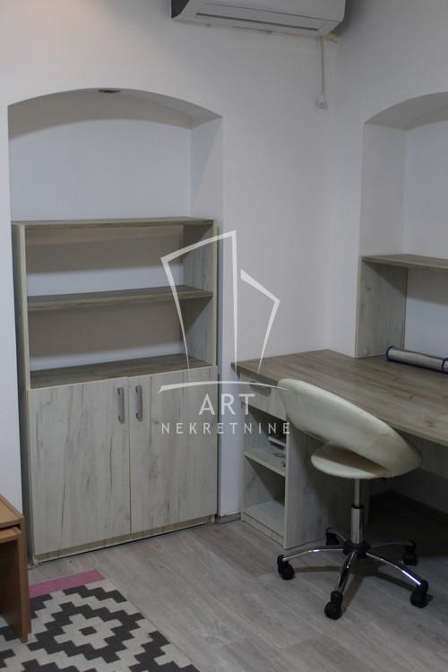 Slika 5 - 22. oktobra, Jednosoban stan za izdavanje, 35m2, 400€