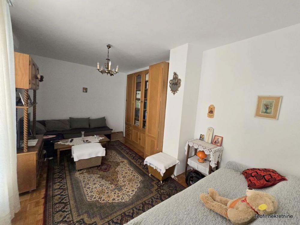 Slika 2 - Vojvode Brane, Jednosoban stan za izdavanje, 40m2, 490€