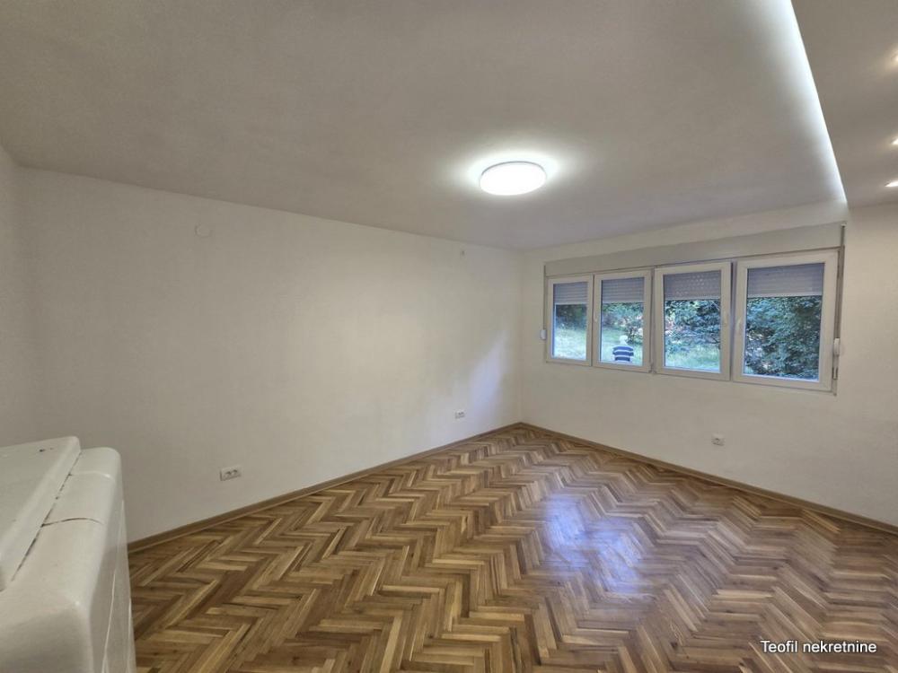 Slika 1 - Vojvode Sime Popovića, Jednosoban stan na prodaju, 37m2, 137.000€