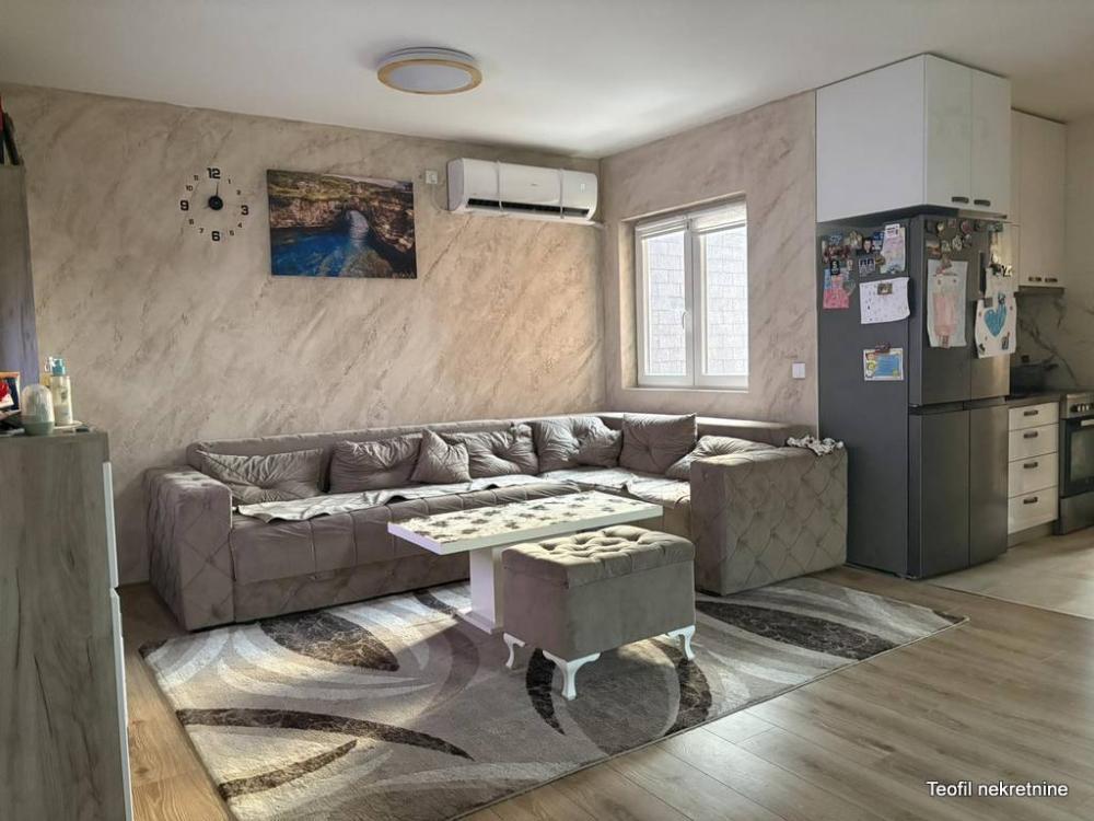 Glavna slika -Cara Lazara, Dvoiposoban stan na prodaju, 75m2, 110.000€