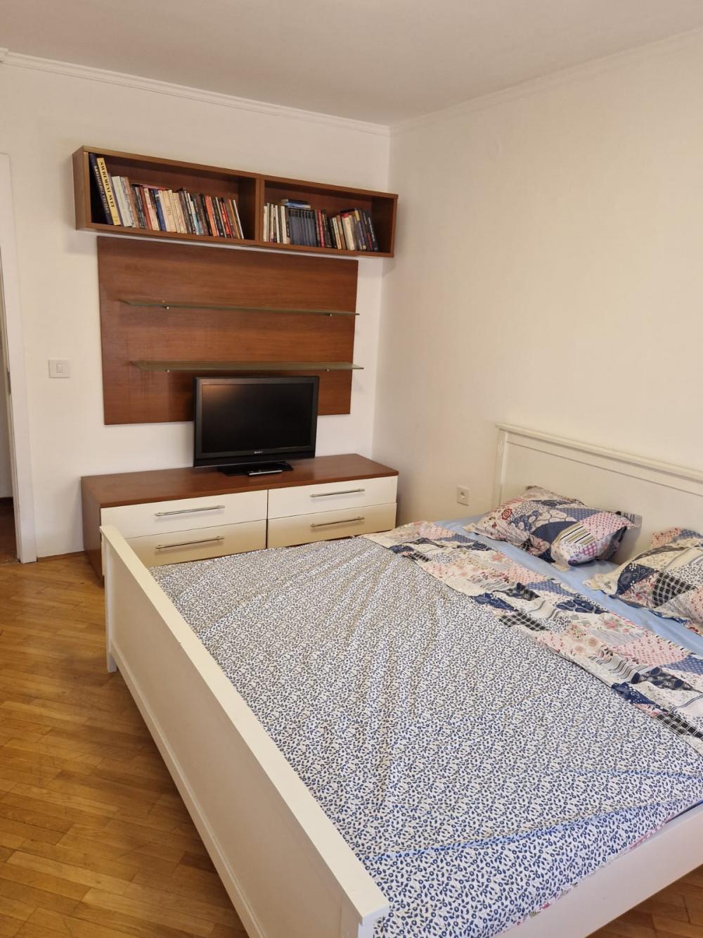 Slika 9 - Svetog Save, Četvorosoban stan za izdavanje, 100m2, 1.400€