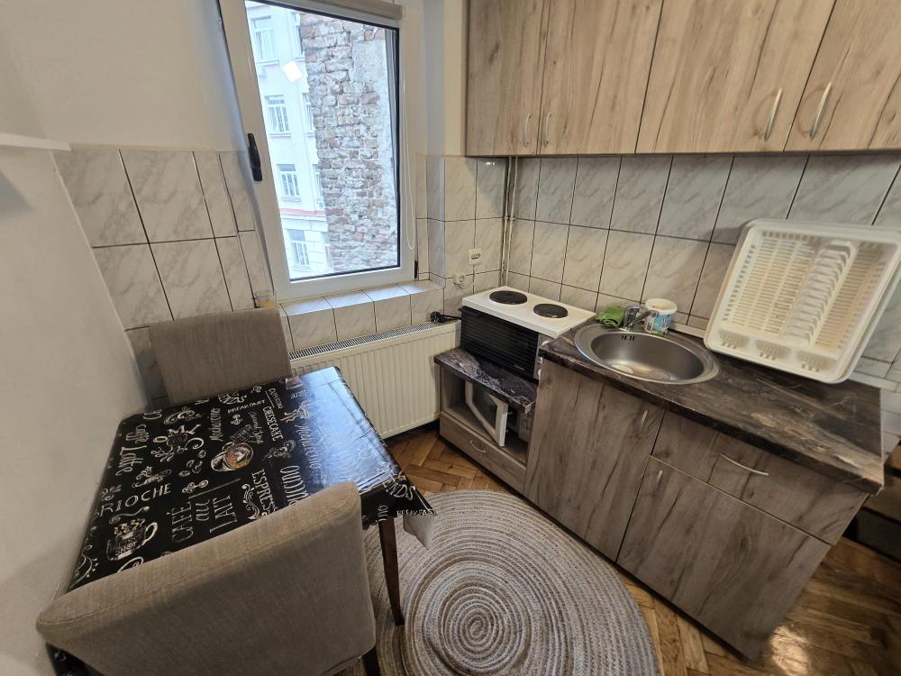 Slika 2 - Aleksandra Glišića, Jednosoban stan za izdavanje, 25m2, 400€