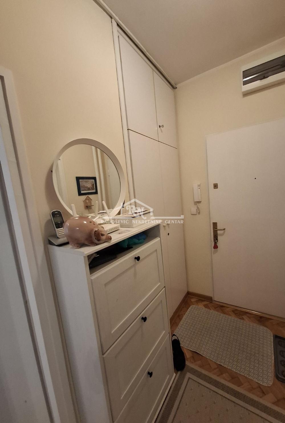 Slika 1 - Milorada Šapčanina, Jednoiposoban stan na prodaju, 38m2, 180.000€