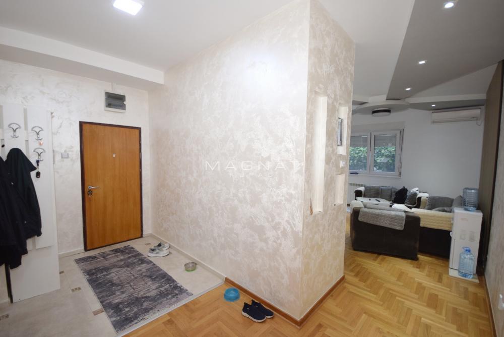 Slika 9 - Stojana Stoleta Aranđelovića, Troiposoban stan na prodaju, 88m2, 232.000€