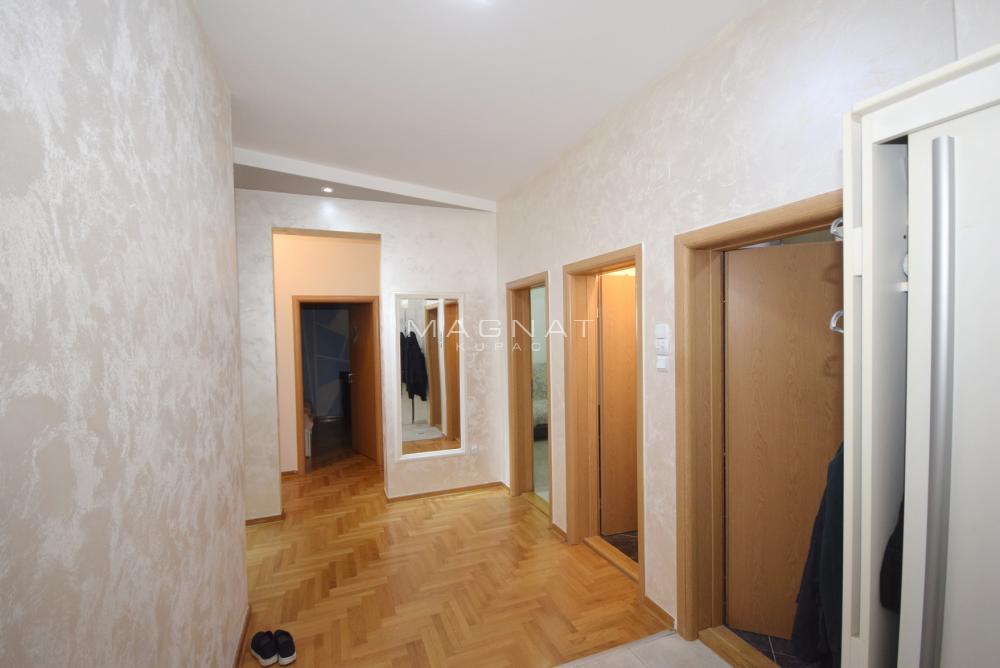 Slika 3 - Stojana Stoleta Aranđelovića, Troiposoban stan na prodaju, 88m2, 232.000€