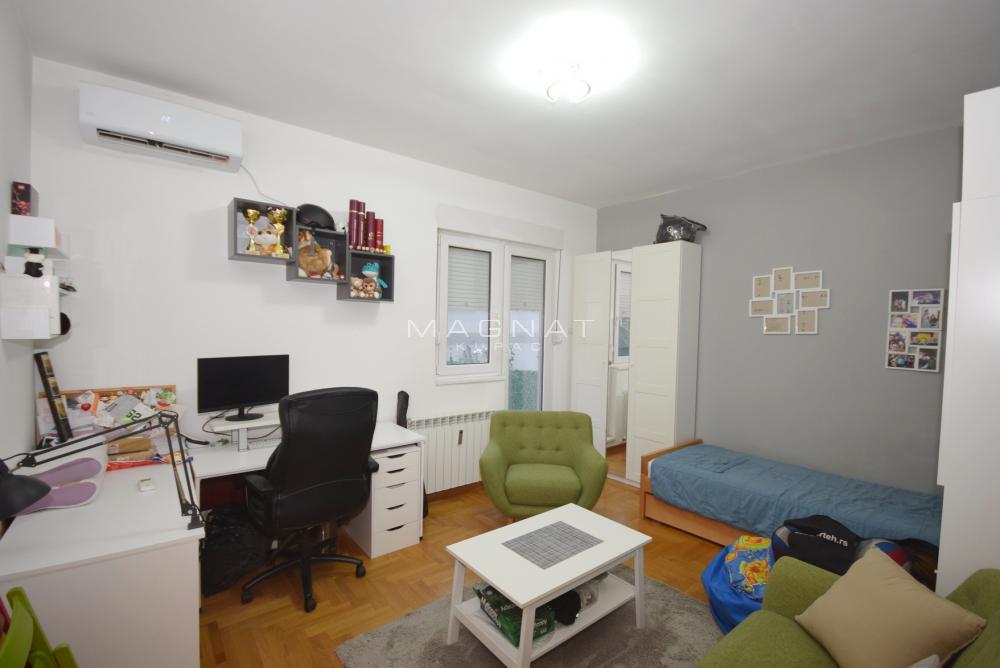 Slika 4 - Stojana Stoleta Aranđelovića, Troiposoban stan na prodaju, 88m2, 232.000€