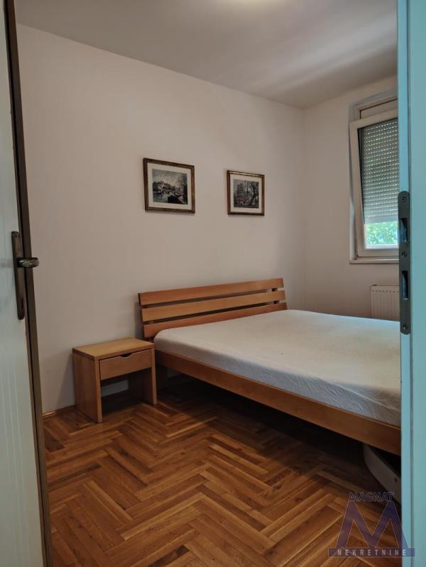 Slika 9 - Jednoiposoban stan za izdavanje, 400€