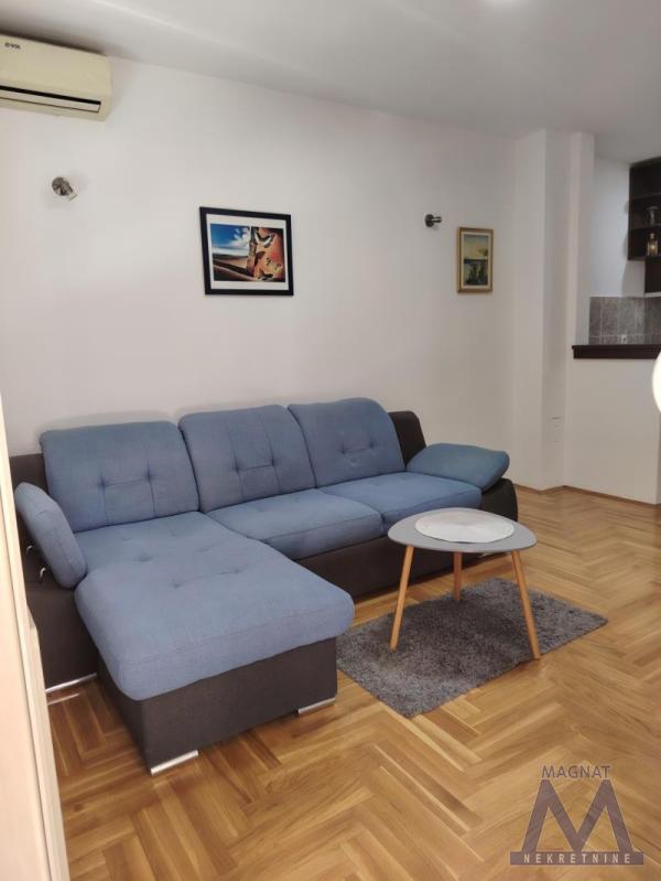 Slika 2 - Jednoiposoban stan za izdavanje, 400€
