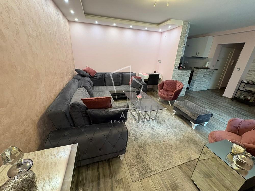 Slika 2 - Cankareva, Dvosoban stan za izdavanje, 55m2, 680€