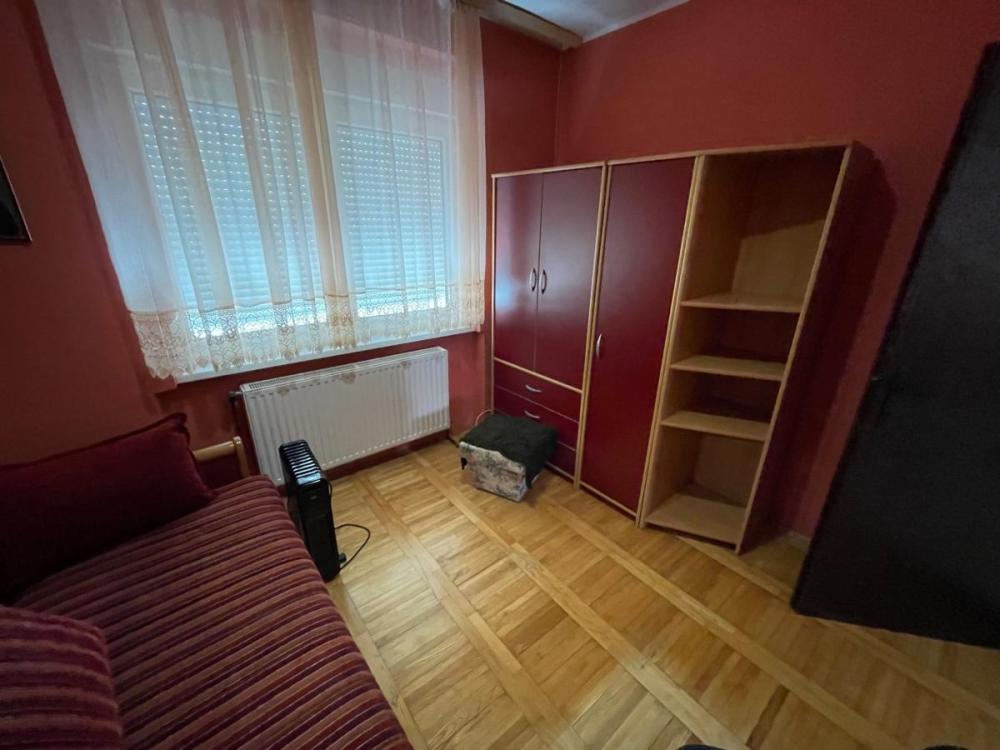 Slika 8 -  Kuća za izdavanje, 106m2, 400€