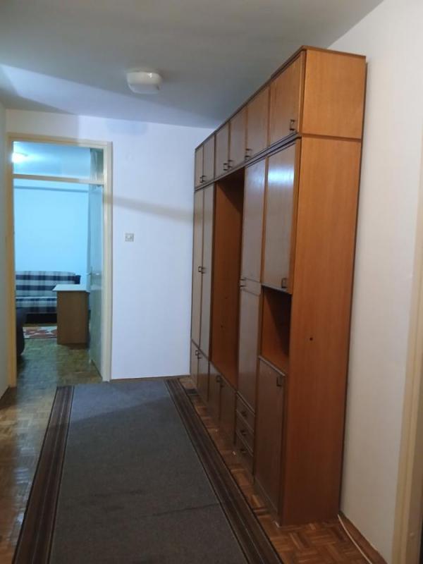 Slika 10 - Dvosoban stan za izdavanje, 60m2, 300€