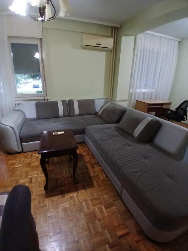Glavna slika -Dvosoban stan za izdavanje, 60m2, 300€