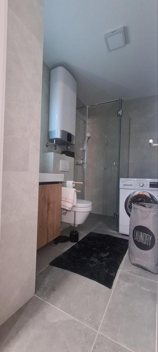 Slika 10 - Omladinskih brigada, Dvosoban stan za izdavanje, 46m2, 1.000€