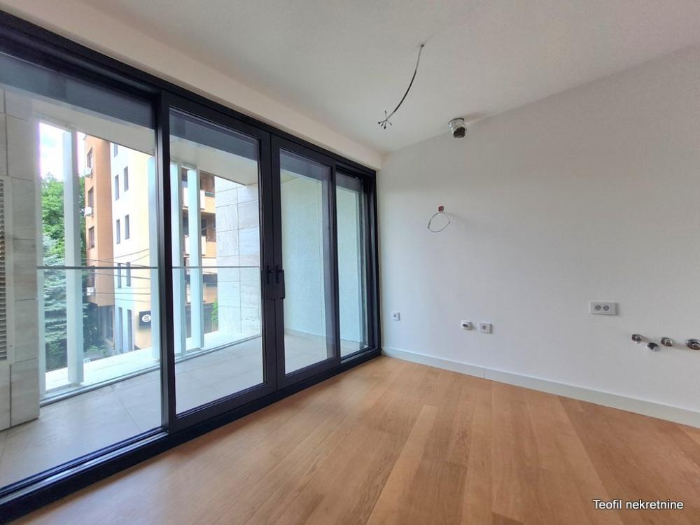 Slika 3 - Batutova,  Lokal za izdavanje, 78m2, 900€