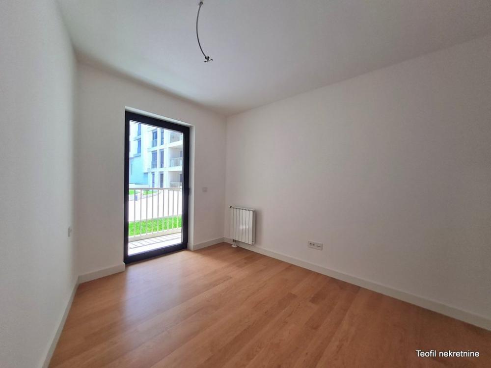 Slika 7 - Batutova,  Lokal za izdavanje, 78m2, 900€