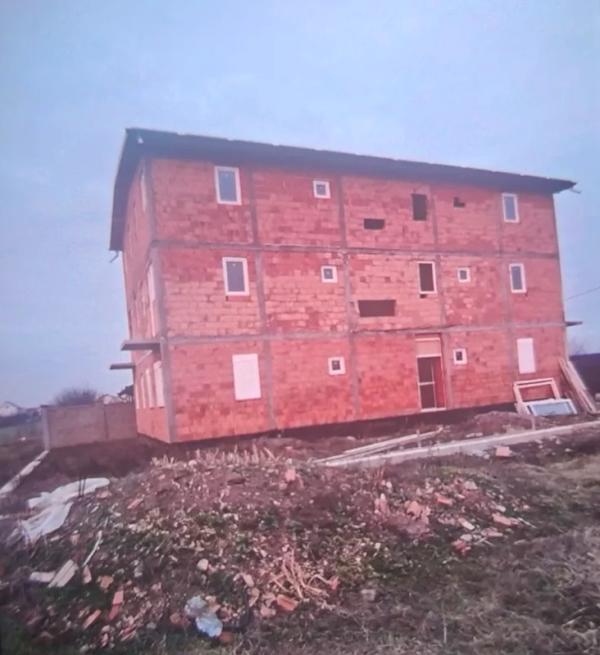 Slika 4 - Bečmen,  Kuća na prodaju, 410m2, 375.000€
