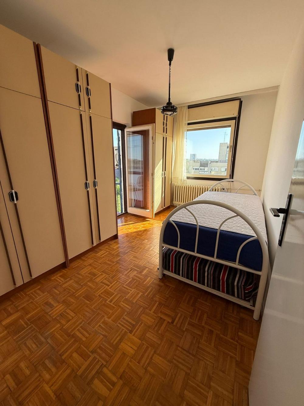 Slika 9 - Dr Ivana Ribara, Trosoban stan za izdavanje, 84m2, 600€
