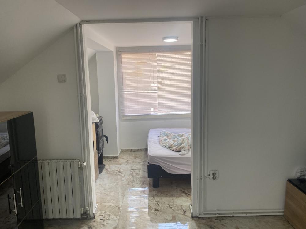 Slika 5 - Trubareva, Kuća za izdavanje, 120m2, 800€