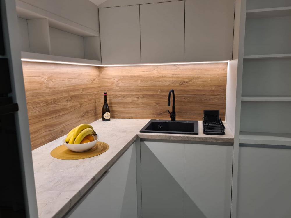 Slika 7 - Velisava Vulovića, Trosoban stan za izdavanje, 360m2, 2.500€