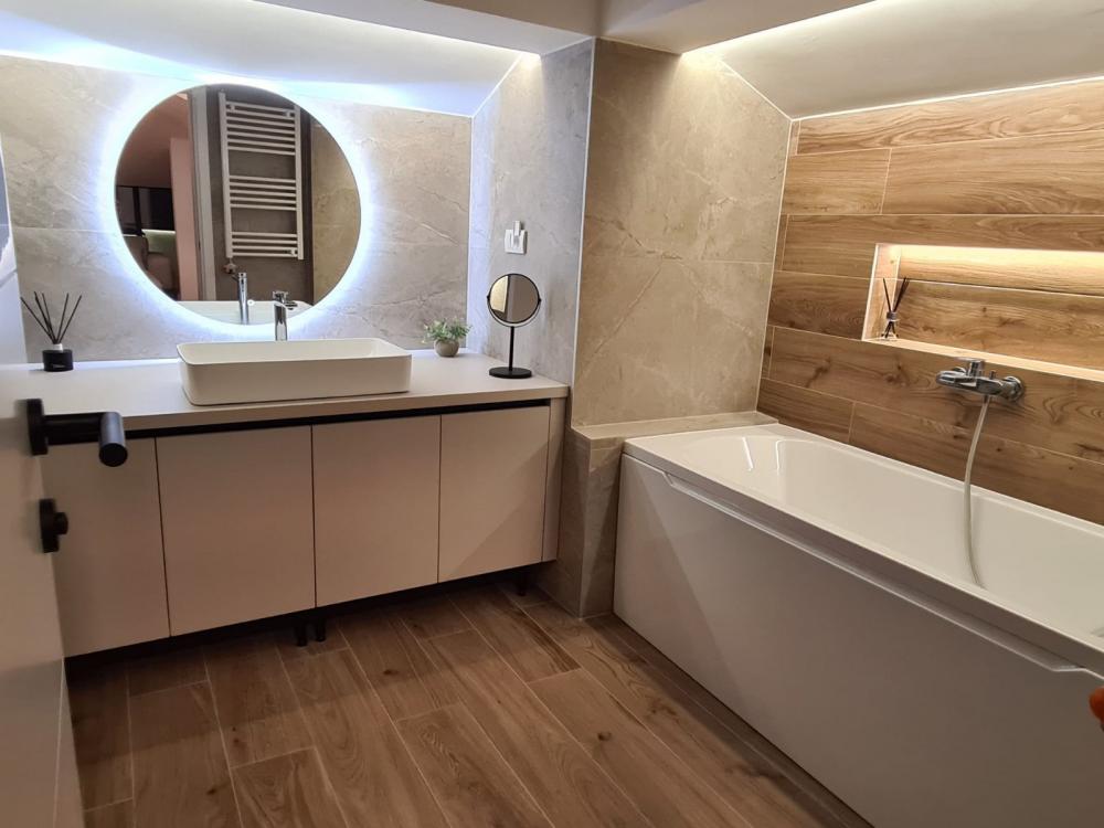 Slika 9 - Velisava Vulovića, Trosoban stan za izdavanje, 360m2, 2.500€