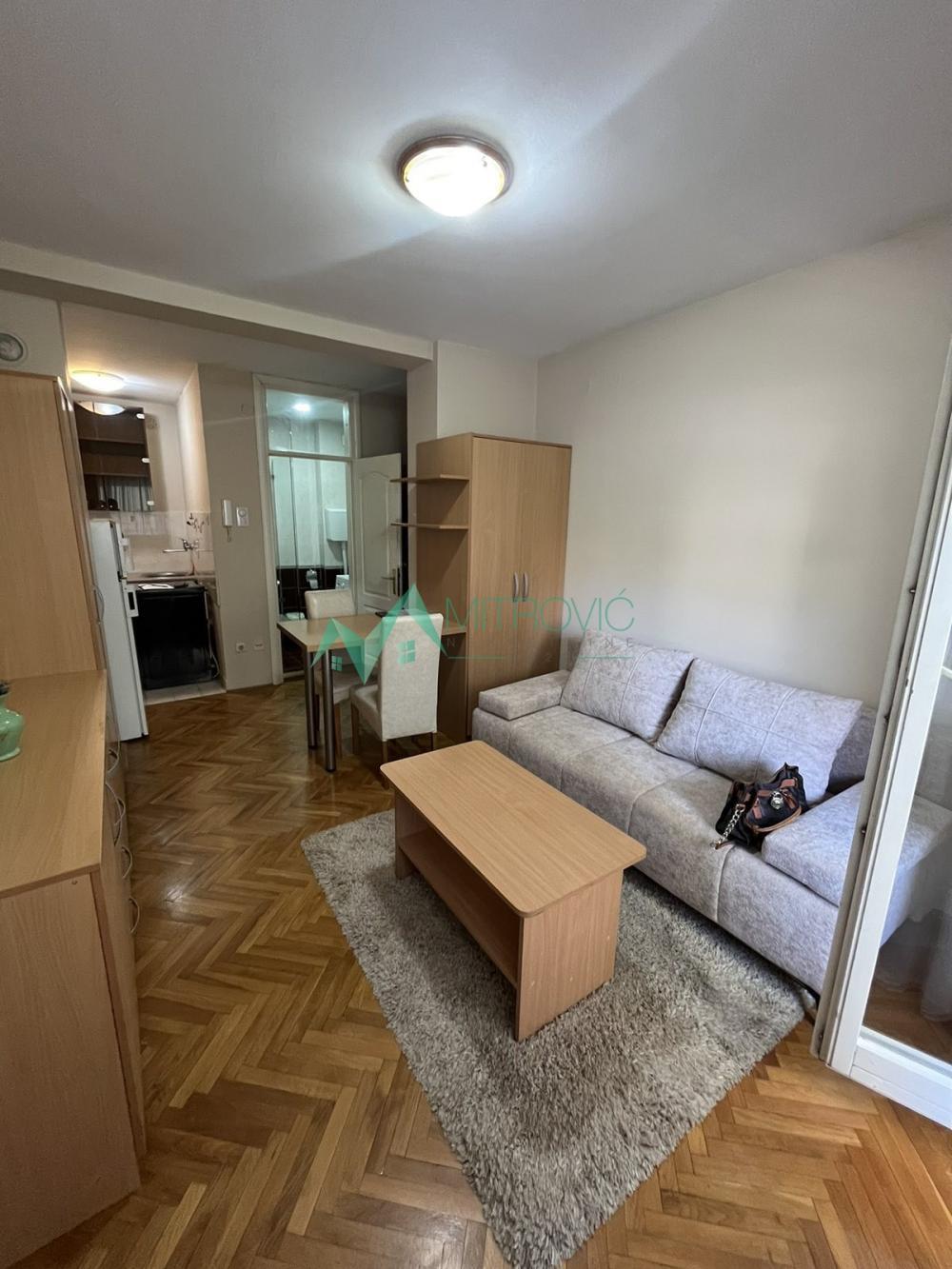 Glavna slika -Jednosoban stan za izdavanje, 27m2, 280€