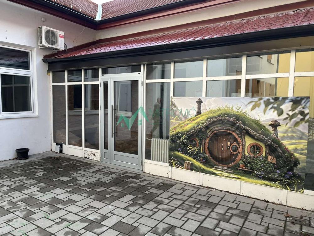 Slika 11 -  Lokal za izdavanje, 235m2, 2.200€