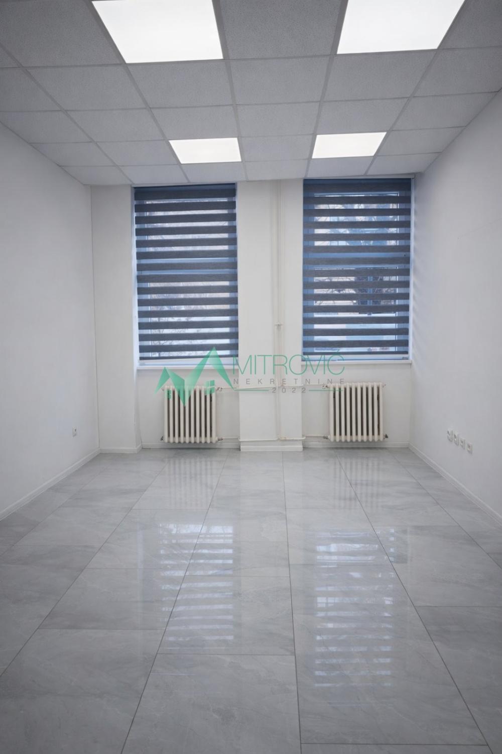 Slika 1 -  Lokal za izdavanje, 235m2, 2.200€