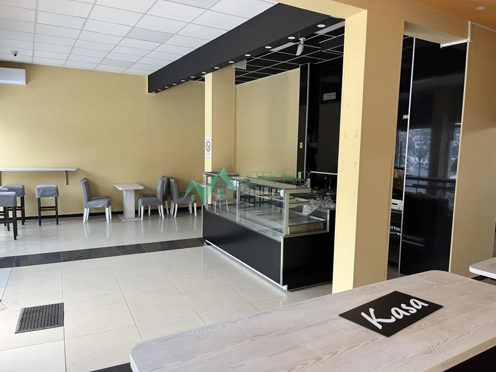Slika 2 -  Lokal za izdavanje, 111m2, 2.000€