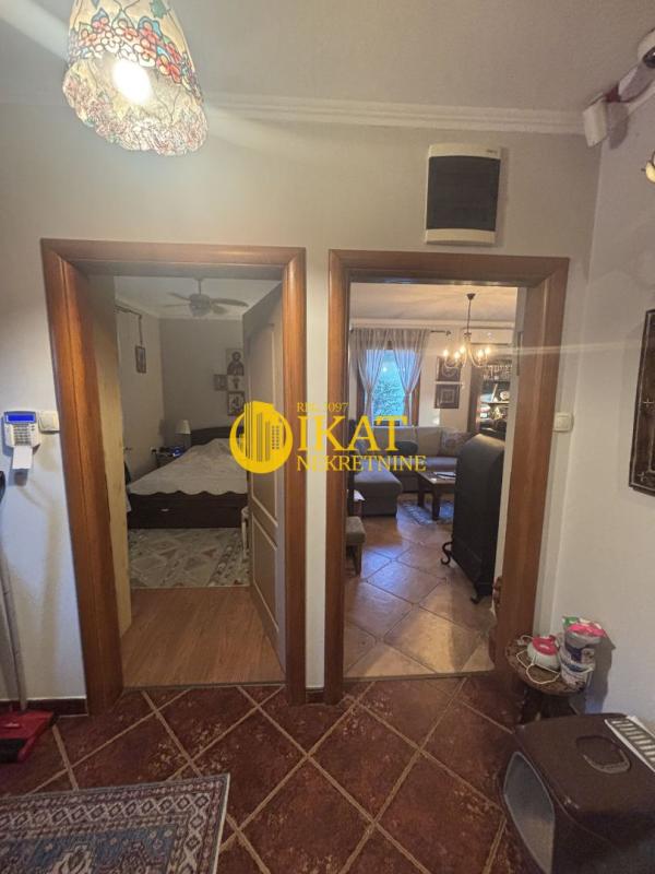 Slika 4 - Vasilija Ostroškog,  Kuća na prodaju, 157m2, 420.000€