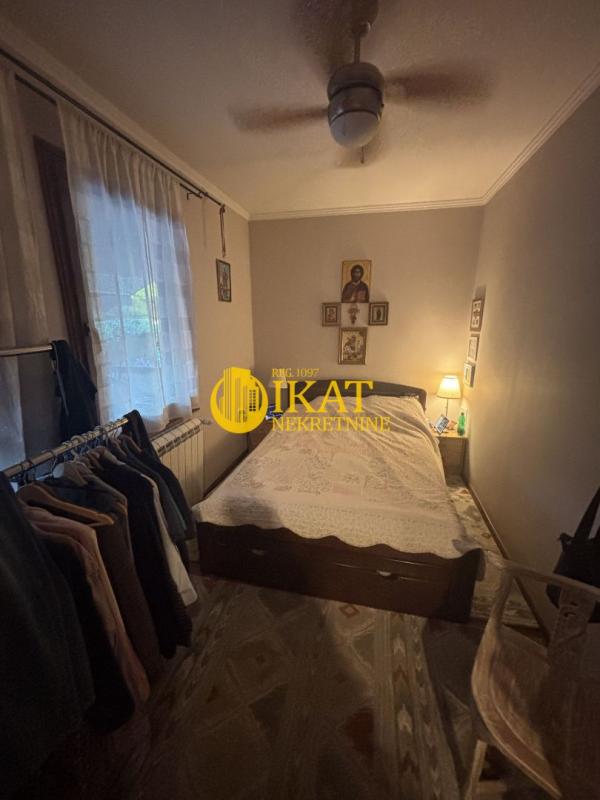 Slika 8 - Vasilija Ostroškog,  Kuća na prodaju, 157m2, 420.000€